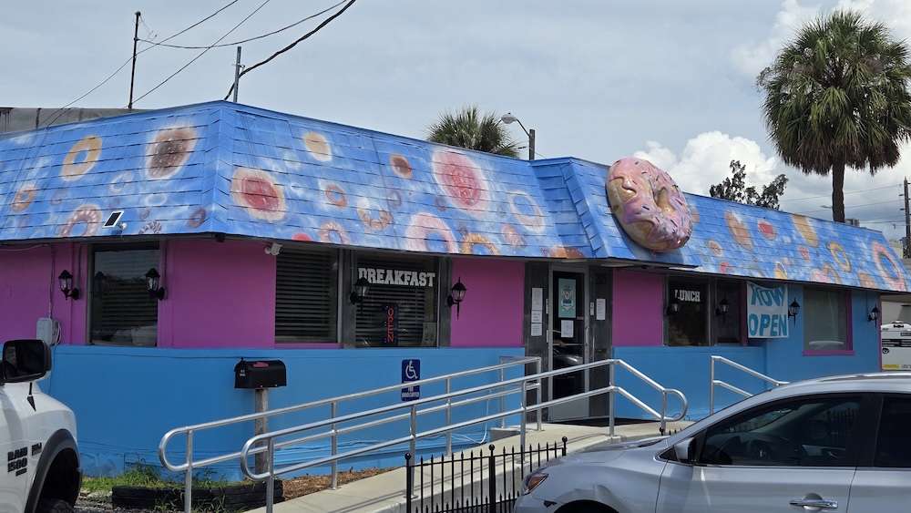 Heavenly Donuts Sweets & Eats is covered with paintings and sculptures of donuts inside and out.Photo By Ethan Perelstein